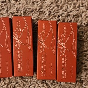 NIB Monika Blunder Liquid Flush Cheek Tint Munchen Salzburg Rome Wien